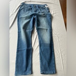 NWT - Old Navy “Wow High Rise Super Skinny” 12